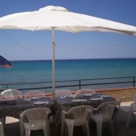 In Storica Sul Mare Per 8/10 Persone Apartment