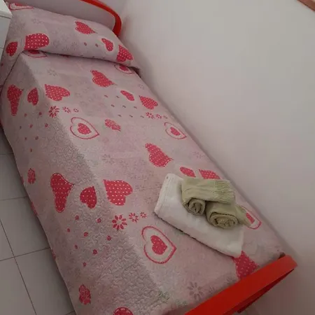 In Storica Sul Mare Per 8/10 Persone דירה *
