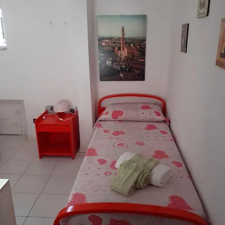 In Storica Sul Mare Per 8/10 Persone Apartment *