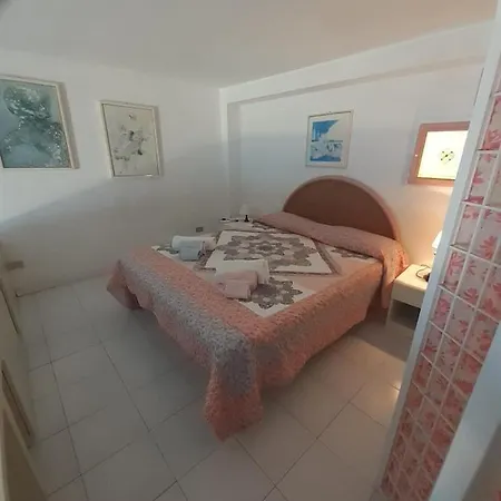 In Storica Sul Mare Per 8/10 Persone