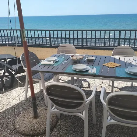 In Storica Sul Mare Per 8/10 Persone Apartment